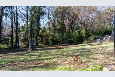 204 22nd Avenue NE, Hickory, NC 28601 - Photo 14