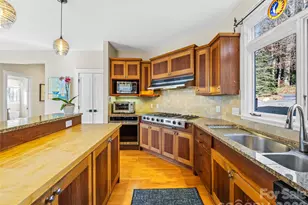 339 Beaverdam Rd, Asheville, NC 28804 - Photo 12