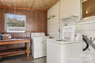 100 Hyatt St, Waynesville, NC 28786 - Photo 26