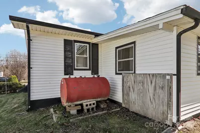 100 Hyatt Street, Waynesville, NC 28786 - Photo 34
