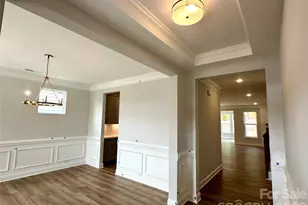 111 Summerhill Dr, Mooresville, NC 28115 - Photo 2