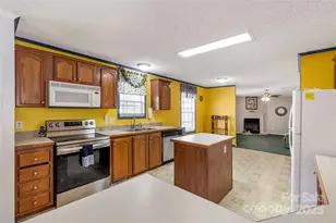 928 Neds Creek Rd, Kershaw, SC 29067 - Photo 10