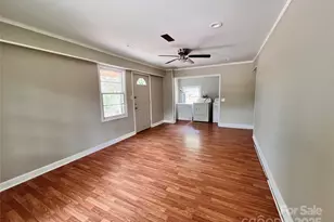 405 W Inwood St, Bethune, SC 29009 - Photo 10