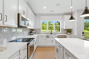 475 Nash St, Fort Mill, SC 29715 - Photo 1