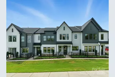 475 Nash Street, Fort Mill, SC 29715 - Photo 2