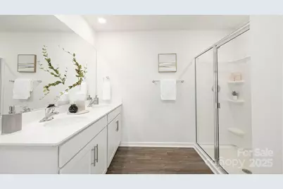 5026 Shallow Brook Drive, Charlotte, NC 28215 - Photo 16