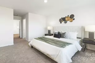 5026 Shallow Brk Dr, Charlotte, NC 28215 - Photo 12