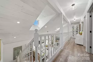 1042 1st St NE, Hickory, NC 28601 - Photo 28