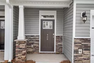 354 Creekview Rd, Hendersonville, NC 28792 - Photo 4