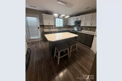 18506 Oakhurst Boulevard, Cornelius, NC 28031 - Photo 8