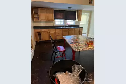 303 E 10th Street, Kannapolis, NC 28083 - Photo 4