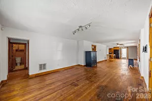 99 Wakefield Dr, Hendersonville, NC 28792 - Photo 24