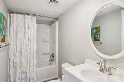 302 Meadowbrook Court, Hendersonville, NC 28792 - Photo 30