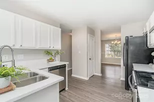 2919 Heather Ridge Rd, Dallas, NC 28034 - Photo 6