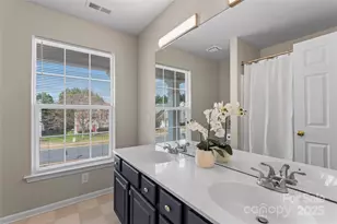 5571 Cambridge Bay Dr, Charlotte, NC 28269 - Photo 34