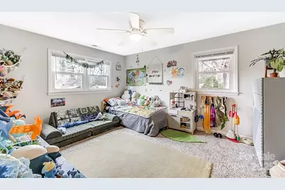 98 Brightwater Heights Drive, Hendersonville, NC 28791 - Photo 26