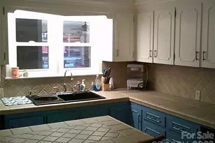 1339 Carmen Ln, Gastonia, NC 28054 - Photo 8