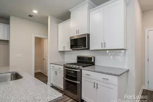 3506 Auburn Curb Rd, Charlotte, NC 28217 - Photo 4