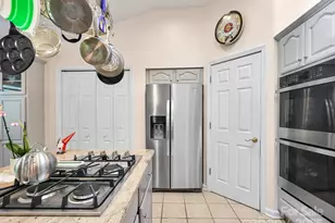 21 Old Applewood Ln, Hendersonville, NC 28739 - Photo 14