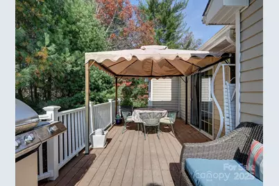 21 Old Applewood Lane, Hendersonville, NC 28739 - Photo 26