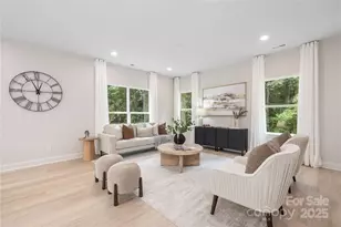 7034 Lakeside Dr, Charlotte, NC 28215 - Photo 4