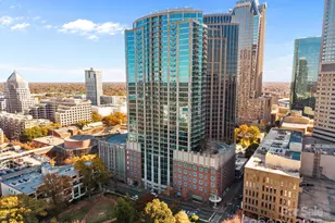 210 N Church St, Charlotte, NC 28202 - Photo 20