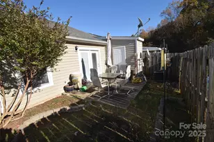 2056 Pin Oak Pl, Cramerton, NC 28032 - Photo 28