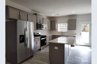 1404 Secrest Commons Drive, Monroe, NC 28112 - Photo 4