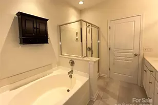 8649 Brookings Dr, Charlotte, NC 28269 - Photo 14