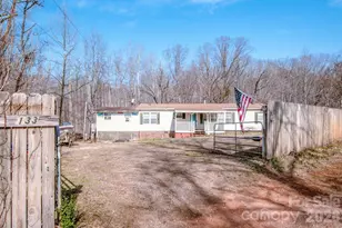 133 Penny Dr, Statesville, NC 28625 - Photo 2