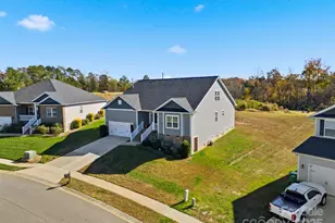 11788 Glenwood Dr, Locust, NC 28097 - Photo 2