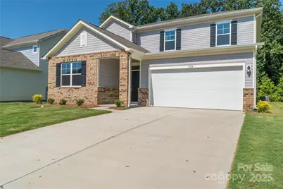 3324 Bluff Hill Lane, Charlotte, NC 28215 - Photo 2