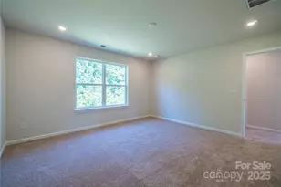 3324 Blf Hl Ln, Charlotte, NC 28215 - Photo 32