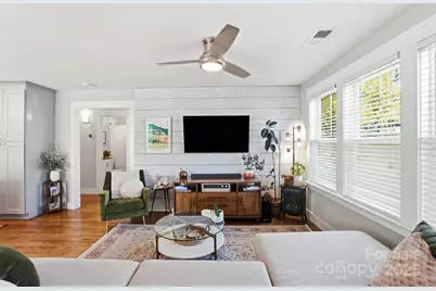 161 N Smallwood Place, Charlotte, NC 28216 - Photo 6