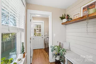 161 N Smallwood Pl, Charlotte, NC 28216 - Photo 28