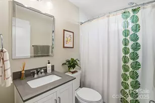 161 N Smallwood Pl, Charlotte, NC 28216 - Photo 24