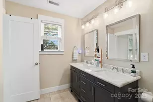 161 N Smallwood Pl, Charlotte, NC 28216 - Photo 20