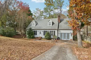 6137 Loch Arbor Ln, Mint Hill, NC 28227 - Photo 2