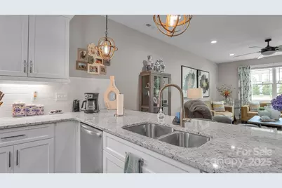 1508 28th Street Lane SE, Hickory, NC 28602 - Photo 12