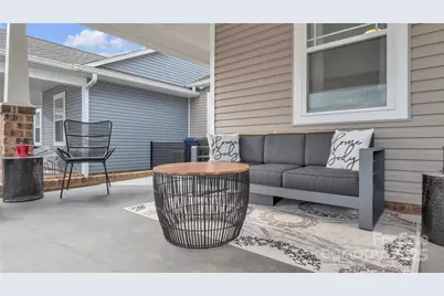 1508 28th Street Lane SE, Hickory, NC 28602 - Photo 6