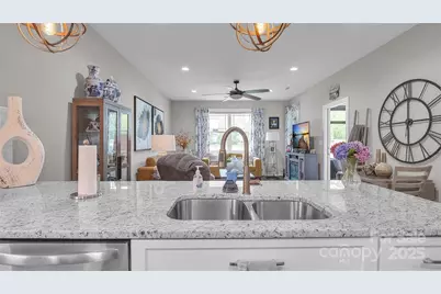 1508 28th Street Lane SE, Hickory, NC 28602 - Photo 14