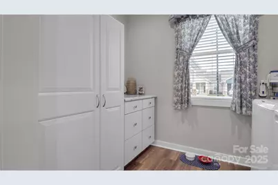 1508 28th Street Lane SE, Hickory, NC 28602 - Photo 8