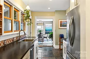 104 Rhododendron Ave, Black Mountain, NC 28711 - Photo 20