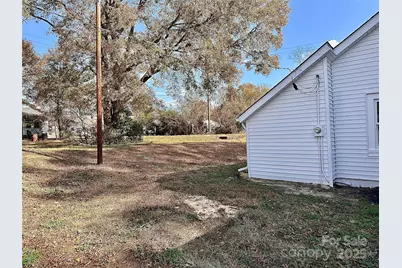 706 Sweeney Street, Chester, SC 29706 - Photo 4