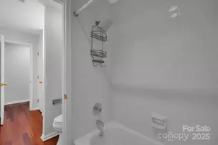 3300 Selwyn Farms Ln, Charlotte, NC 28209 - Photo 20