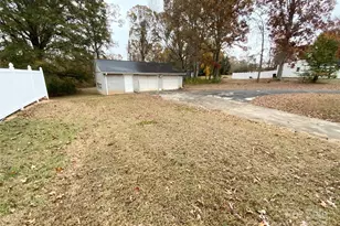 167 E High Rd, Bostic, NC 28018 - Photo 20