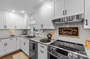 5979 Gold Creek Estate Dr, Hickory, NC 28601 - Photo 8