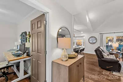 5979 Gold Creek Estate Drive, Hickory, NC 28601 - Photo 18