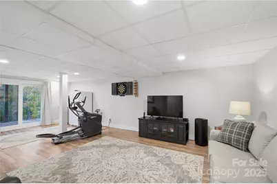 5979 Gold Creek Estate Drive, Hickory, NC 28601 - Photo 30