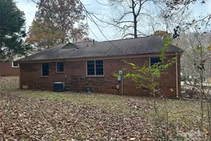 6230 Cross Creek Ln, Charlotte, NC 28212 - Photo 12